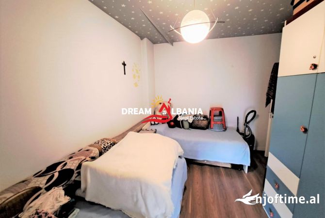 Shtepi me qera Apartament ne Tirane, 2+1, Mobilimi E mobiluar, Pagesa 750  Euro.