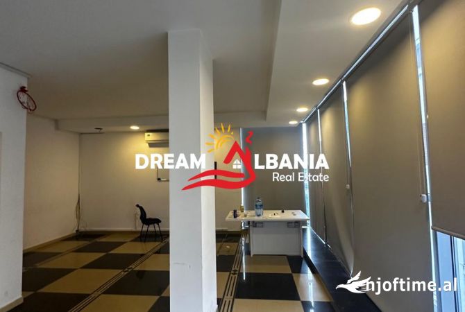 Ambient biznesi me qera 3+1 ne Tirane - 500 Euro