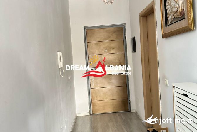 Shtepi ne shitje Apartament ne Tirane, 2+1, Mobilimi E mobiluar, Pagesa 270,000  Euro.