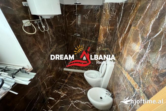 Zyre me qera tek 21 Dhjetori prane Inxhinjerise se Ndertimit ne Tirane (ID 4261863)