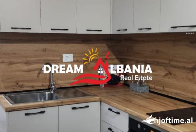 Shtepi me qera Apartament ne Tirane, Garsoniere, Mobilimi E mobiluar, Pagesa 350  Euro.