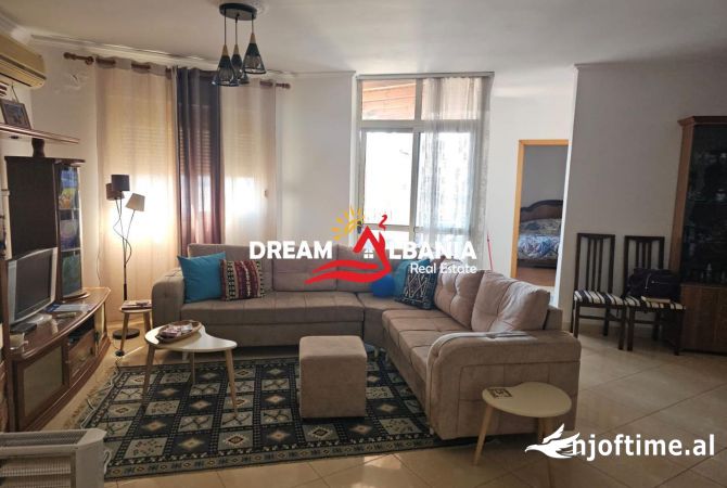 Shtepi me qera 2+1 ne Tirane - 600 Euro