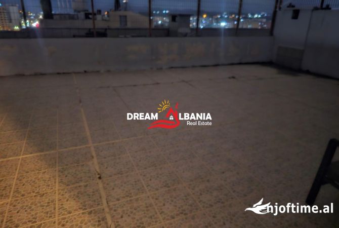 Shtepi me qera 2+1 ne Tirane - 575 Euro