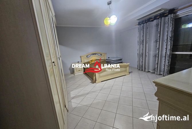 Shtepi me qera 2+1 ne Tirane - 575 Euro
