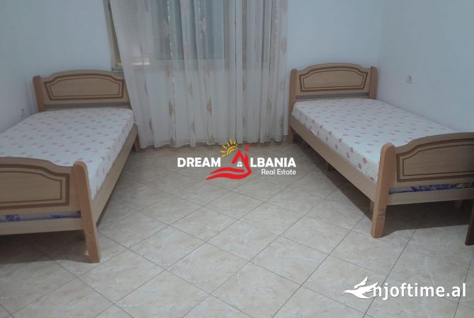 Shtepi me qera Apartament ne Tirane, 2+1, Mobilimi E mobiluar, Pagesa 450  Euro.
