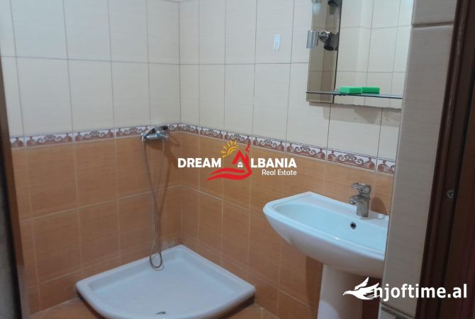 Shtepi me qera Apartament ne Tirane, 2+1, Mobilimi E mobiluar, Pagesa 450  Euro.