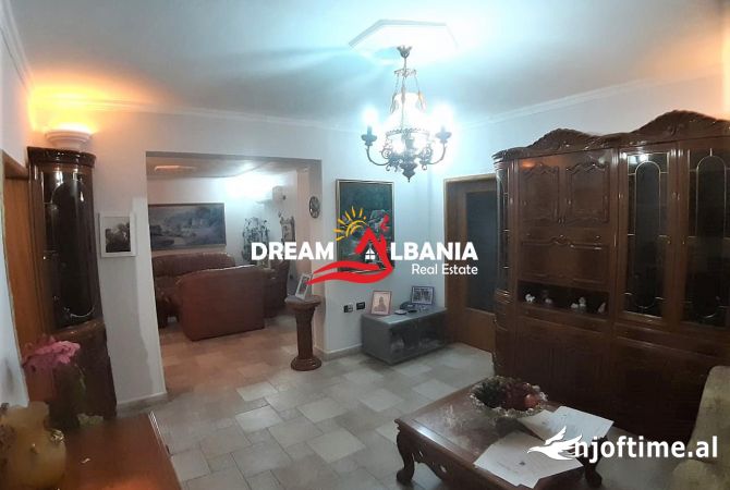 Shtepi ne shitje 3+1 ne Tirane - 170,000 Euro