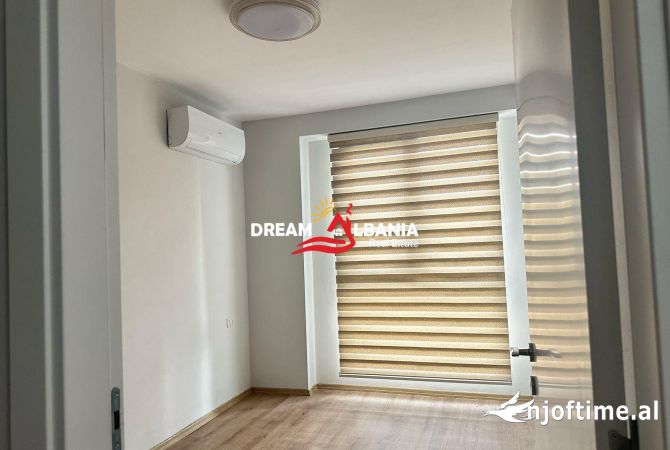 Ambient biznesi me qera 3+1 ne Tirane - 1,300 Euro