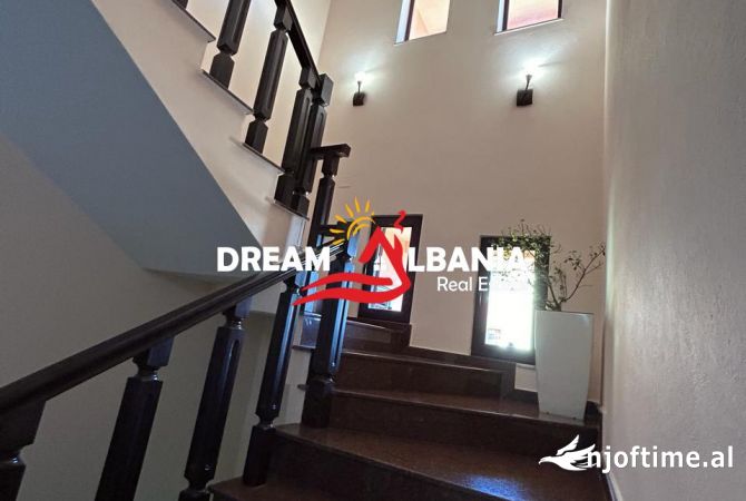 Luxury villas for sale in Tirana 7+1, Furnished