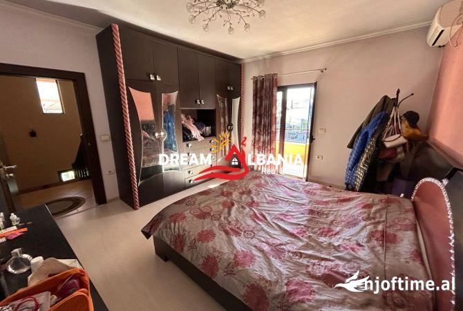 Luxury villas for sale in Tirana 7+1, Furnished