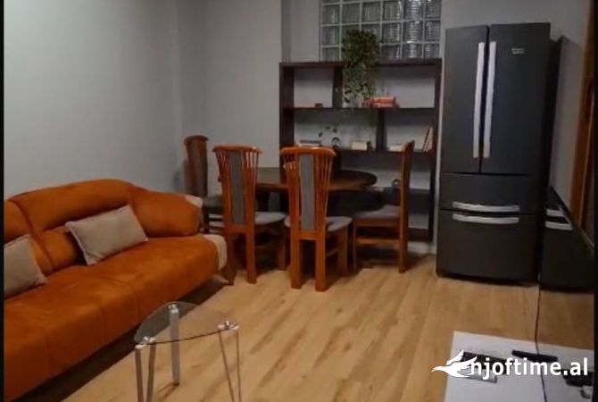 Shtepi me qera 1+1 ne Tirane - 600 Euro