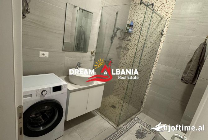 Shtepi me qera Apartament ne Tirane, 2+1, Mobilimi E mobiluar, Pagesa 1,000  Euro.