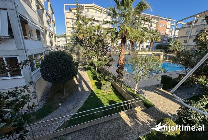 Shtepi me qera Apartament ne Tirane, 2+1, Mobilimi E mobiluar, Pagesa 1,000  Euro.