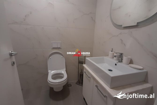 Shtepi me qera Apartament ne Tirane, 2+1, Mobilimi E mobiluar, Pagesa 1,500  Euro.