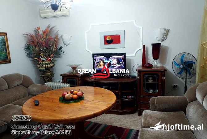 Shtepi me qera 2+1 ne Tirane - 450 Euro