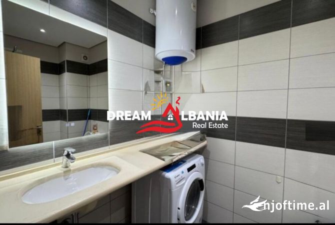 Shtepi me qera Apartament ne Tirane, 2+1, Mobilimi E mobiluar, Pagesa 850  Euro.