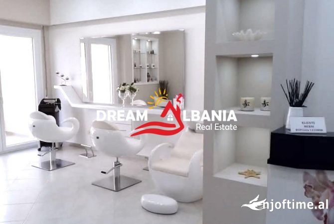Ambient biznesi me qera 3+1 ne Tirane - 500 Euro