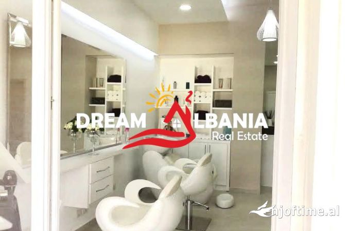 Ambient biznesi me qera 3+1 ne Tirane - 500 Euro