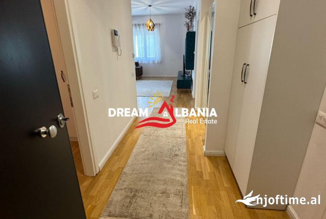 Shtepi me qera Apartament ne Tirane, 2+1, Mobilimi E mobiluar, Pagesa 1,000  Euro.