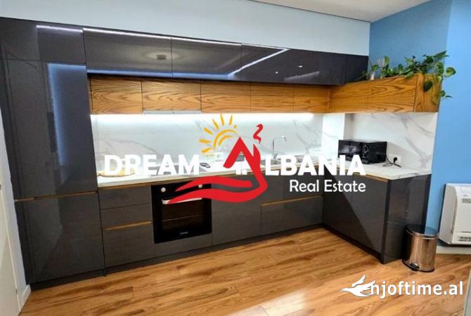 Shtepi me qera Apartament ne Tirane, 2+1, Mobilimi E mobiluar, Pagesa 700  Euro.