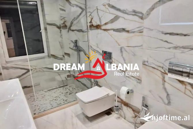 Shtepi me qera 2+1 ne Tirane - 900 Euro