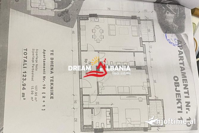 Shtepi ne shitje Apartament ne Tirane, 2+1, Mobilimi Bosh, pa mobiluar, Pagesa 250,000  Euro.