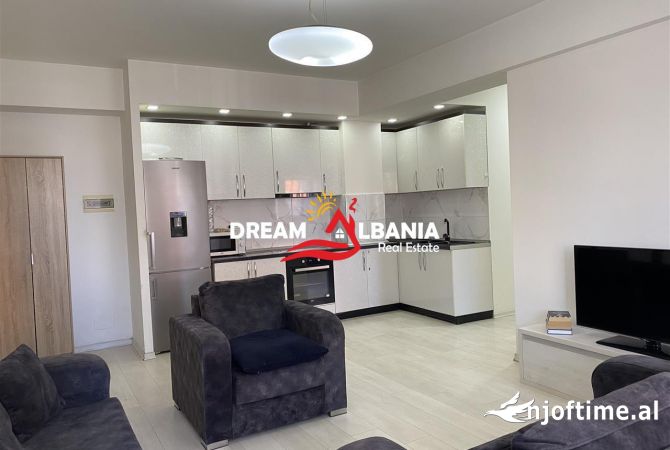 Casa in affitto 2+1 a Tirana - 620 Euro