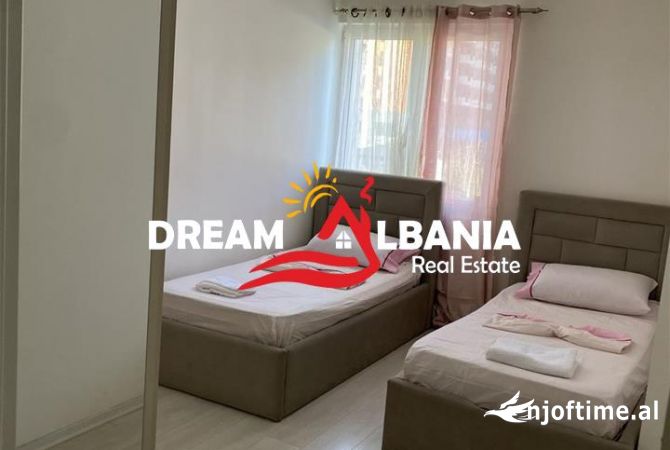 Shtepi me qera Apartament ne Tirane, 2+1, Mobilimi E mobiluar, Pagesa 620  Euro.