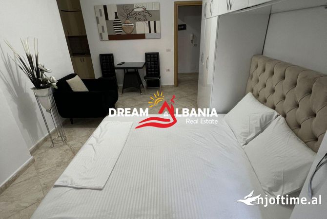 Shtepi me qera Garsoniere ne Tirane - 450 Euro