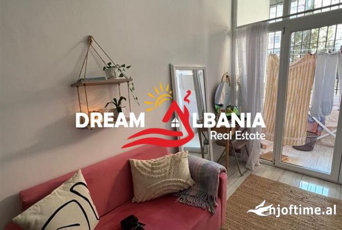 Shtepi ne shitje Apartament ne Tirane, 1+1, Mobilimi E mobiluar, Pagesa 78,000  Euro.