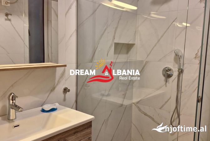 Shtepi me qera Apartament ne Tirane, 2+1, Mobilimi E mobiluar, Pagesa 900  Euro.