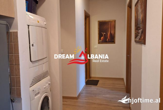 Shtepi me qera Apartament ne Tirane, 2+1, Mobilimi E mobiluar, Pagesa 900  Euro.