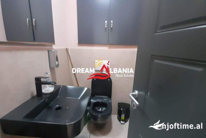 Ambient biznesi me qera 1+1 ne Tirane - 1,200 Euro
