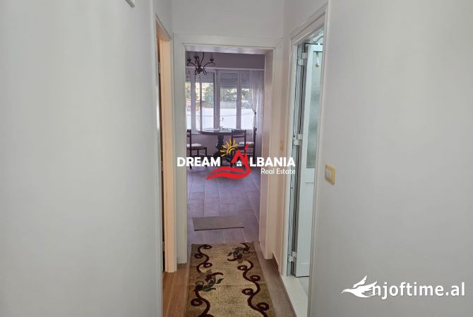 Shtepi me qera Apartament ne Tirane, 1+1, Mobilimi E mobiluar, Pagesa 450  Euro.