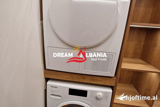 Shtepi me qera Apartament ne Tirane, 2+1, Mobilimi E mobiluar, Pagesa 1,000  Euro.