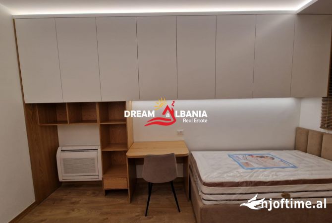 Shtepi me qera Apartament ne Tirane, 2+1, Mobilimi E mobiluar, Pagesa 1,000  Euro.