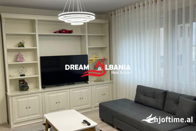 Casa in affitto 1+1 a Tirana - 1,000 Euro
