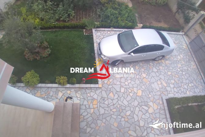 Shtepi me qera 6+1 ne Tirane - 1,700 Euro
