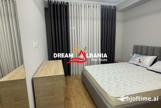 Shtepi me qera 2+1 ne Tirane - 700 Euro