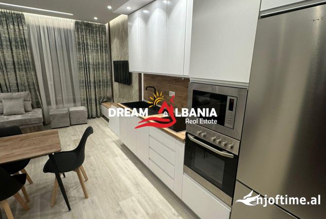 Shtepi me qera Apartament ne Tirane, 1+1, Mobilimi E mobiluar, Pagesa 650  Euro.