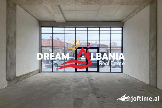 Ambient biznesi me qera 1+1 ne Tirane - 2,600 Euro