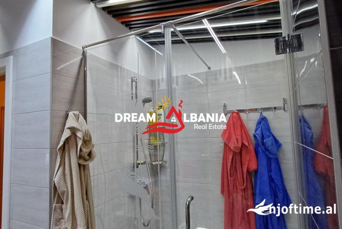 Shtepi ne shitje Apartament ne Durres, 2+1, Mobilimi E mobiluar, Pagesa 250,000  Euro.