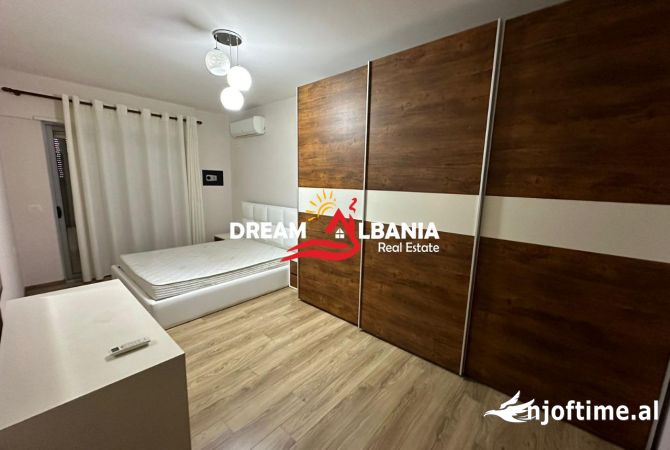 Shtepi me qera Apartament ne Tirane, 2+1, Mobilimi E mobiluar, Pagesa 700  Euro.