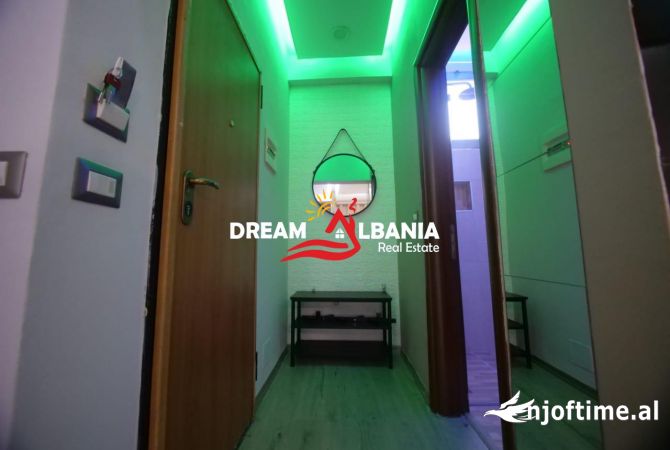 Shtepi me qera Apartament ne Tirane, 1+1, Mobilimi E mobiluar, Pagesa 550  Euro.