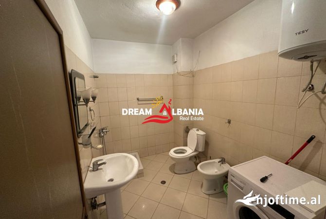 Shtepi me qera Apartament ne Tirane, 2+1, Mobilimi E mobiluar, Pagesa 600  Euro.