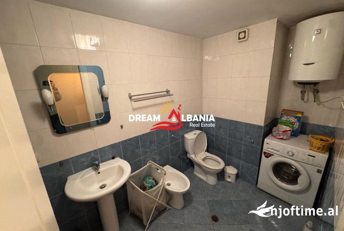Shtepi me qera Apartament ne Tirane, 2+1, Mobilimi E mobiluar, Pagesa 900  Euro.