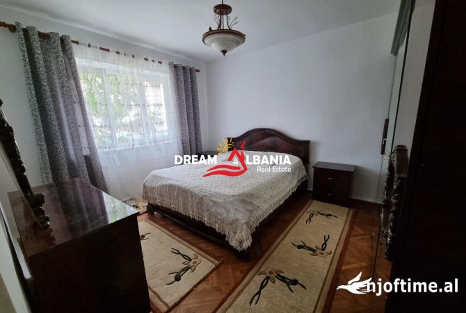 Shtepi me qera Apartament ne Tirane, 1+1, Mobilimi E mobiluar, Pagesa 350  Euro.