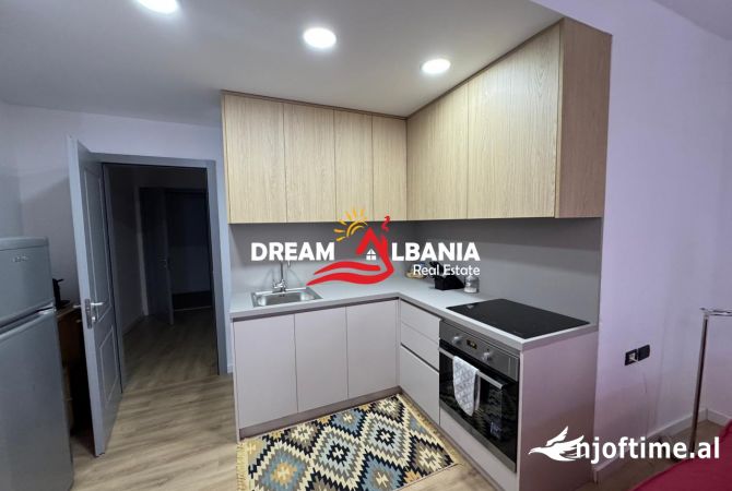 Shtepi me qera 1+1 ne Tirane - 900 Euro
