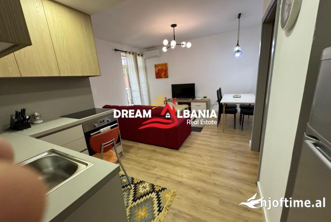 Shtepi me qera 1+1 ne Tirane - 900 Euro