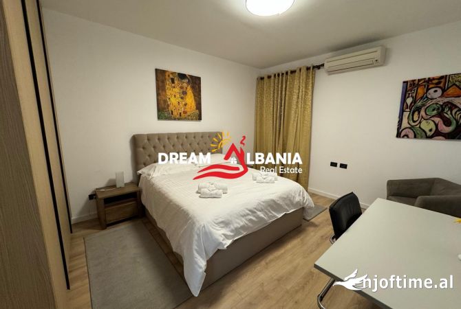 Shtepi me qera Apartament ne Tirane, 1+1, Mobilimi E mobiluar, Pagesa 900  Euro.